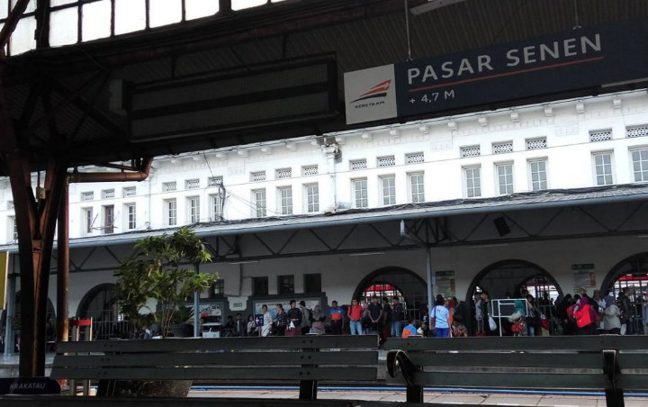 Penumpang ‘Meroket’, KAI Beberkan Situasi Rapid Test Di Stasiun Senen