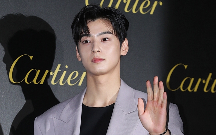 Cha Eunwoo Akui Beberapa Kali Ditembak Seleb Cewek, Siapa Saja?