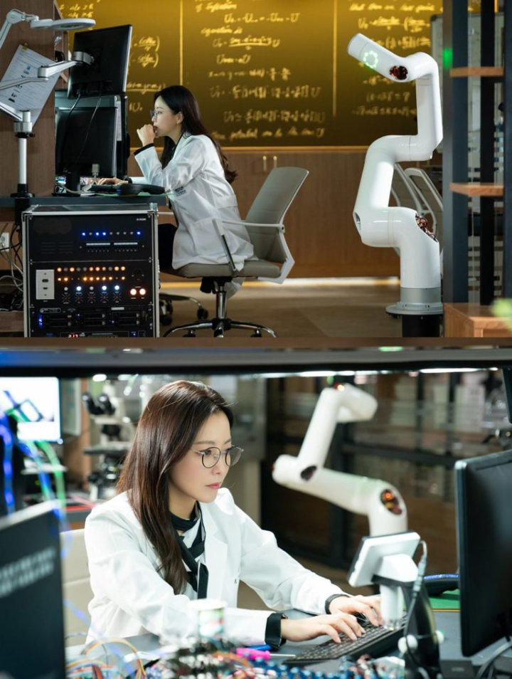 Kim Hee Sun di \'Alice\'