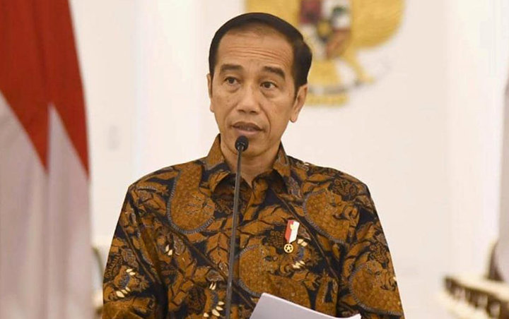 Jokowi Perintahkan Istri Mendagri 'Door To Door' Ke Warga Untuk Kampanye Pakai Masker 