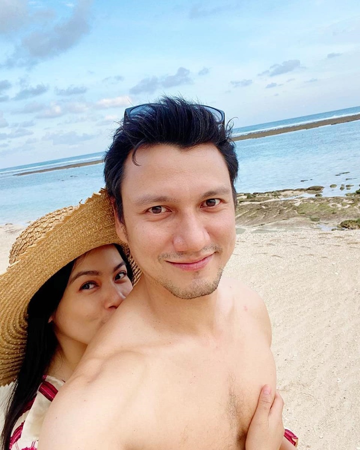 Titi Kamal dan Christian Sugiono
