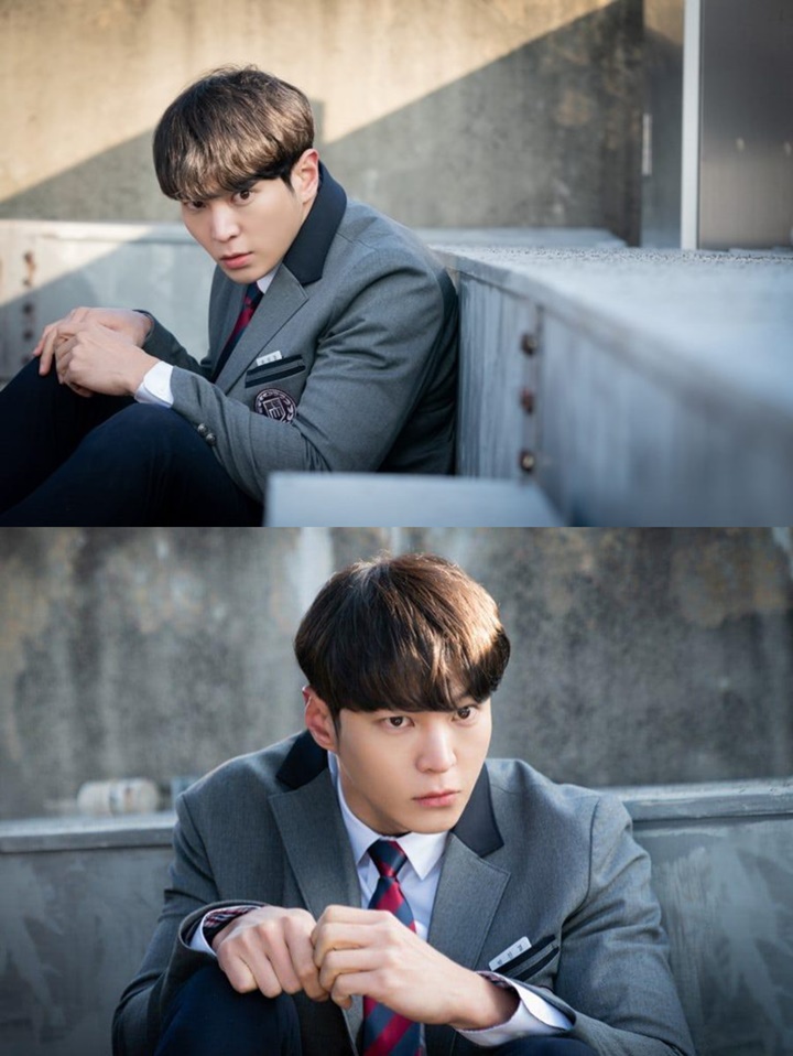 Joo Won Mempesona dalam Balutan Seragam, Kemampuan Akting Kembali Bikin Kagum Tim Produksi \'Alice\'