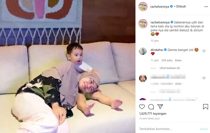 Rachel Vennya Tiduran Sambil Dielus-elus Xabiru, Dinda Hauw Gemes