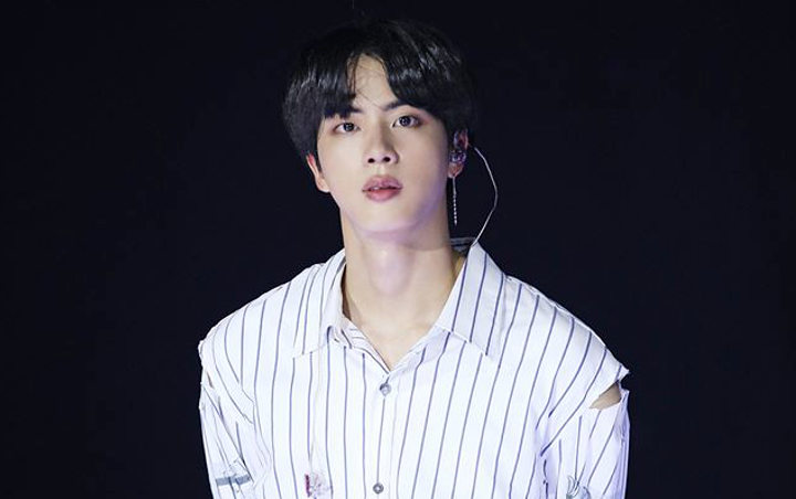 Jin BTS Beber Alasan Ogah Jadi MC Lagi