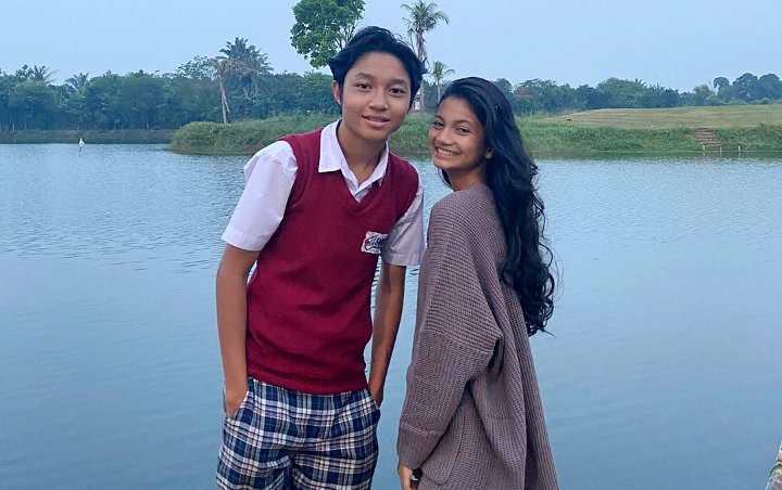 Kiesha Alvaro Pamer Foto Mesra Peluk Cewek di Pesta, Okie Agustina Beri Peringatan Keras