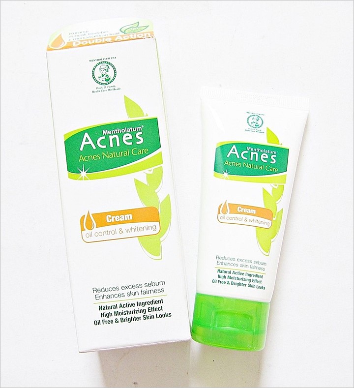 Acnes Natural Care Oil Control & Whitening Cream