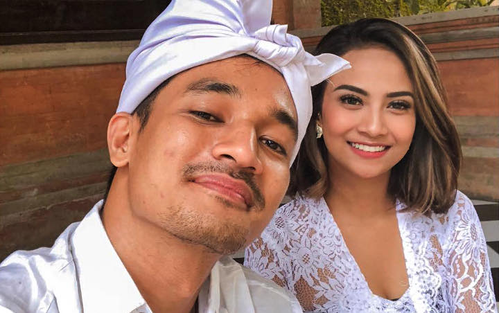 Vanessa Angel Rebahan Seksi Bareng Sang Bayi, Kode '10 Hari Lagi' dari Suami Sukses