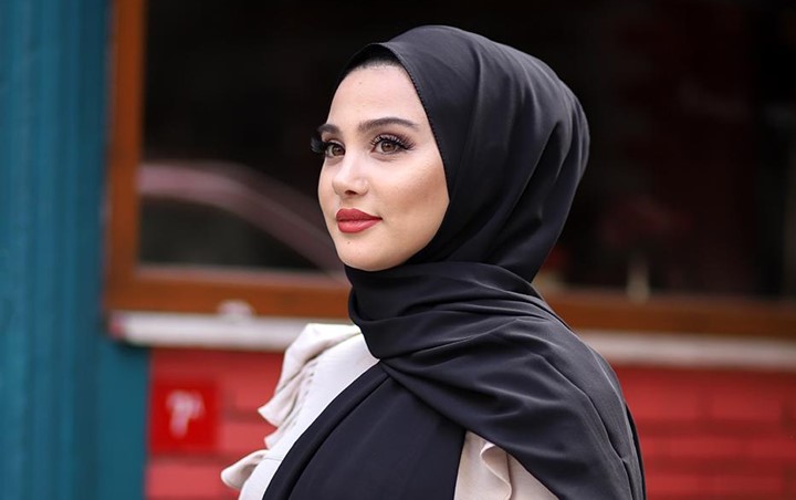 Bikin Wajah Tampak Lebih Cerah  Ini 8 Warna  Hijab yang  