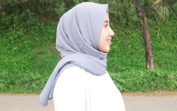 Bikin Wajah Tampak Lebih Cerah Ini 8 Warna Hijab yang Bikin Wajah Tampak Lebih Cerah Ini 8 Warna Hijab yang