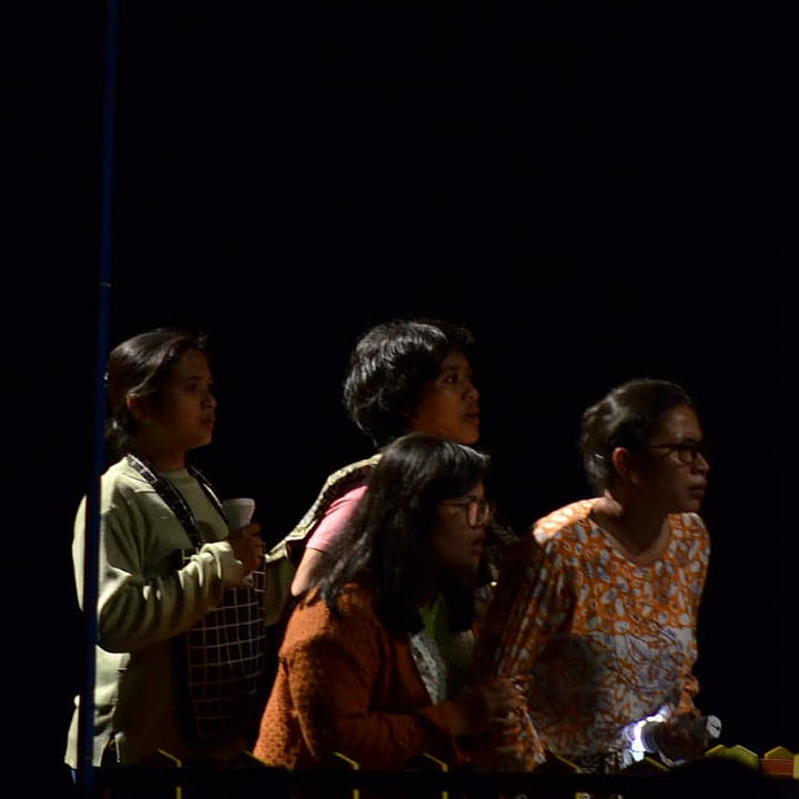 Aktris Teater