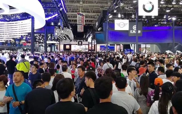 Usai Wuhan, Beijing Kini Jalani Hidup Normal Tanpa Masker di Tengah Pandemi