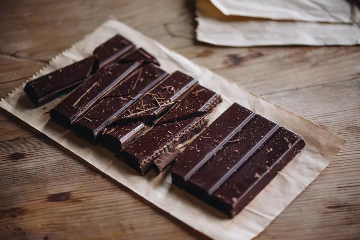 Cokelat hitam
