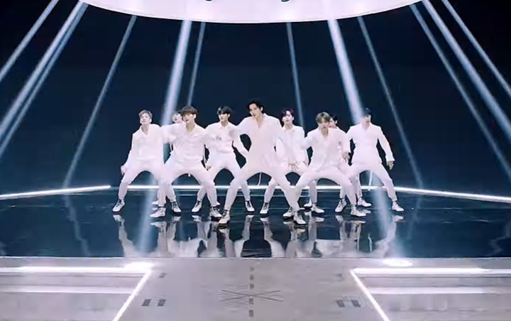 CRAVITY Hadirkan Konsep Baru di MV Comeback 'Flame', Ingin Raih Trofi Acara Musik