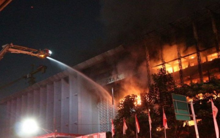 Pemprov DKI Sebut Gedung Kejagung Terbakar Masih Diproses Sebagai Cagar Budaya