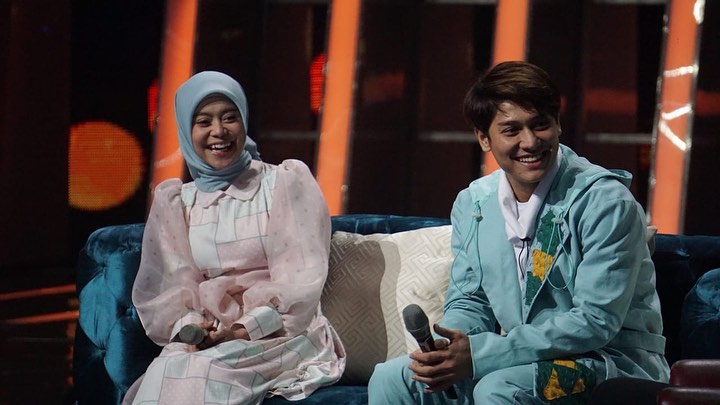 Siapa yang Paling Mendukung Hubungan Lesti dan Billar?