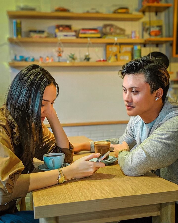 Anya Geraldine Ungkap Reaksi 'Pacar' Lihat Kemesraan Bareng Rizky Febian