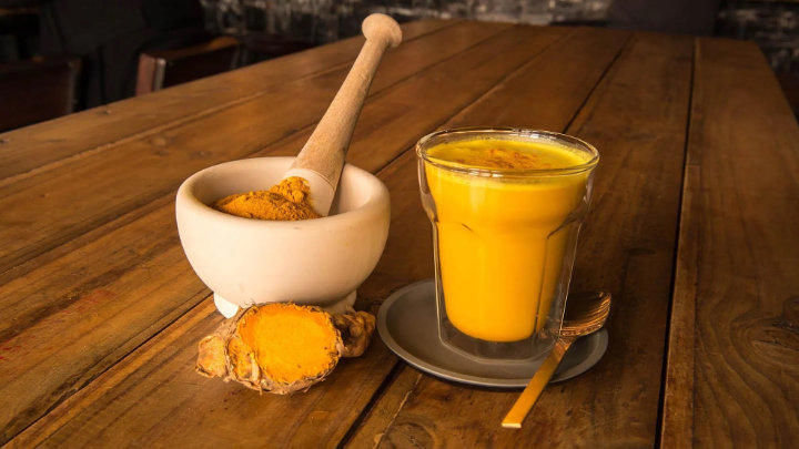 Susu dan Kunyit
