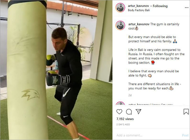 Postingan Artur