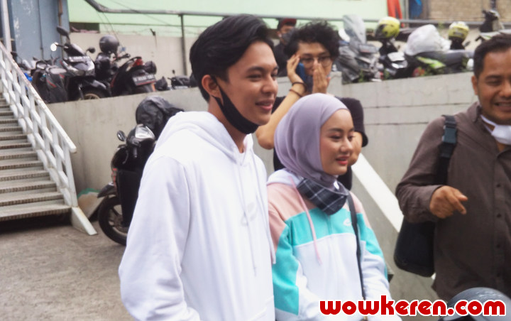 Dinda Hauw dan Rey Mbayang Ditagih Momongan Usai Pulang Bulan Madu