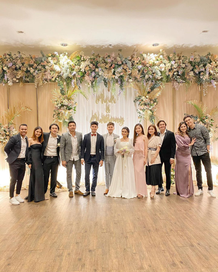 Kebahagian Sahabat dan Kerabat Audi dan Anthony