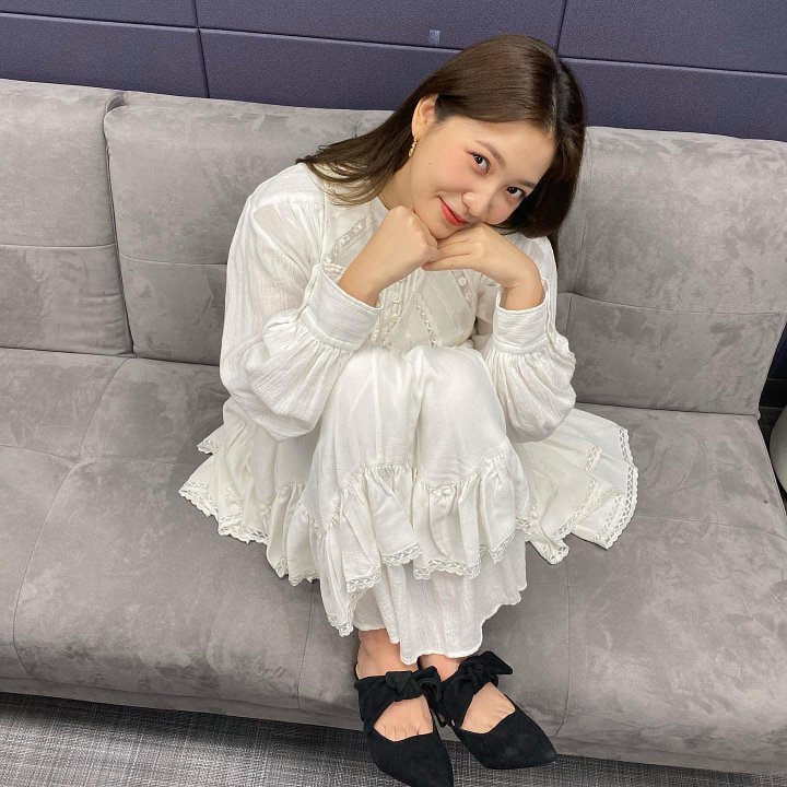 Foto Imut Yeri Red Velvet Saat Pamerkan Dress dari IU Kembali Jadi Bahasan