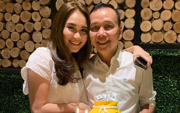 Ayu Ting Ting Ingin Nikah Tahun Depan, Sang Ayah Restui dengan Sule?