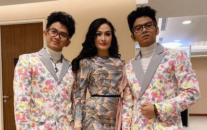 Rizki-Ridho dan Iis Dahlia Bahas Artis Berakting di Kehidupan Nyata, Sindir Lesty-Billar?