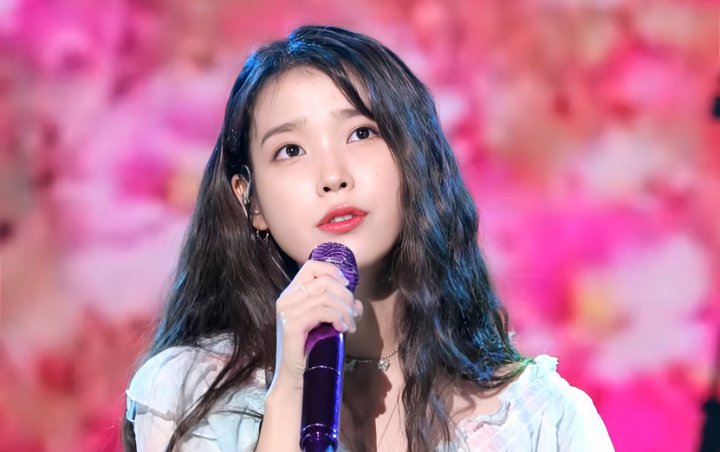 Nyanyikan Lagu Debut Hingga 'Eight', IU Tampil Megah Dalam Mini Konser Di 'Yoo Hee Yeol Sketchbook'