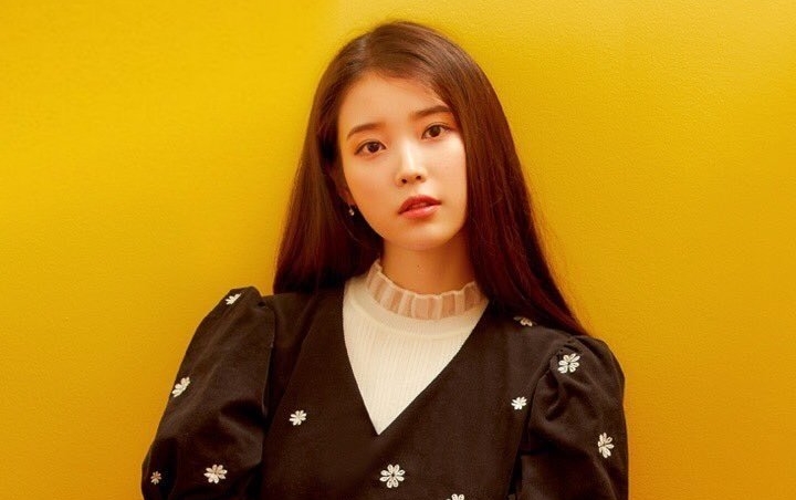 IU Khawatir Dianggap Sombong Karena Jadi Bintang Tamu Tunggal 'Yoo Hee Yeol's Sketchbook'