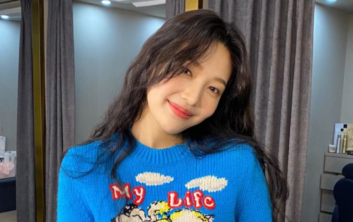 Joy Red Velvet Pernah Pakai Gaun Super Aneh Ini, Tertolong Visual dan Bodi Oke