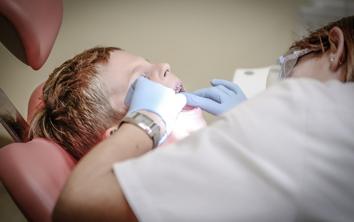 Rentan Tertular karena Pasien Buka Masker, 115 Dokter Gigi Terpapar COVID-19