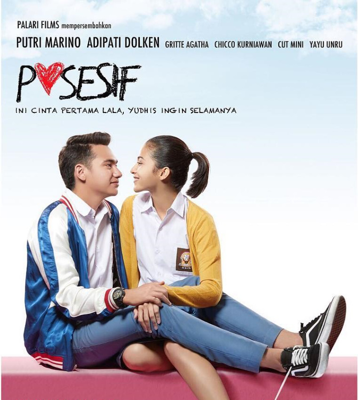 Posesif (2017)