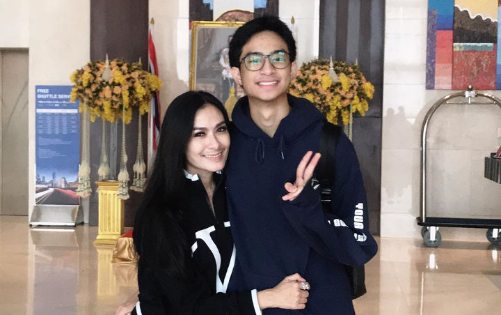 Sempat Ditentang Iis Dahlia Jadi Penyanyi, Devano Danendra Pilih Kabur dari Rumah