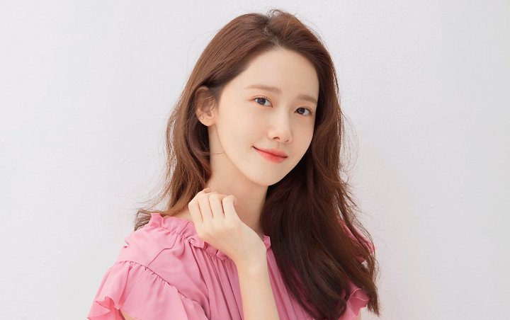 Penampilan Yoona SNSD Dengan Rambut Pendek Syuting 'Hush' Jadi Sorotan