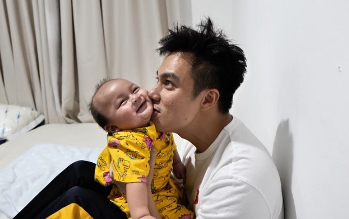 Baim Wong Abadikan Momen Bayi Kiano Cemberut Nyaris Nangis, Bikin Ikutan Sedih Tapi Gemas