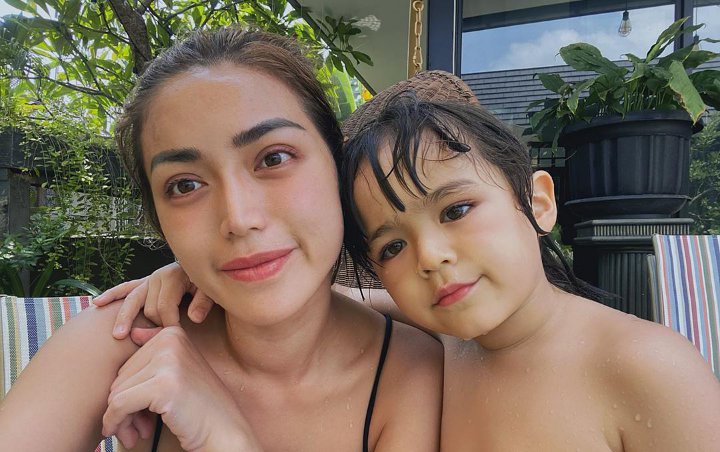 Jessica Iskandar Tulis Pesan Haru, Minta Maaf ke Sang Putra Hingga Beri Janji Ini