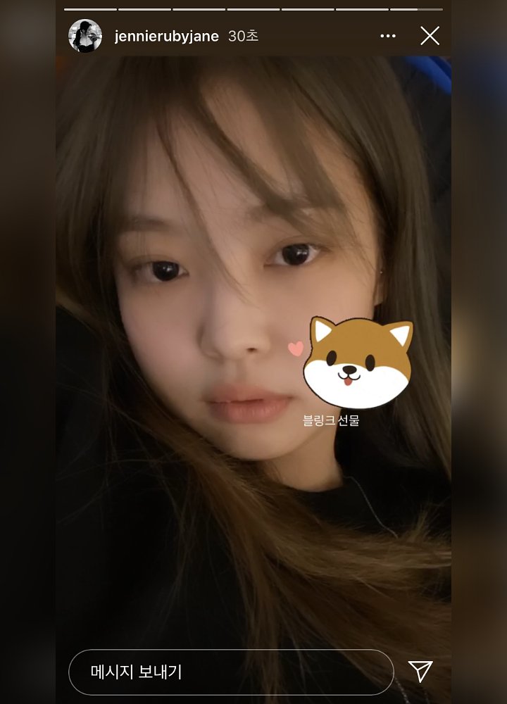 Jennie BLACKPINK Berponi dan Imut Mirip Bayi di Foto Terbaru Bikin Gemas