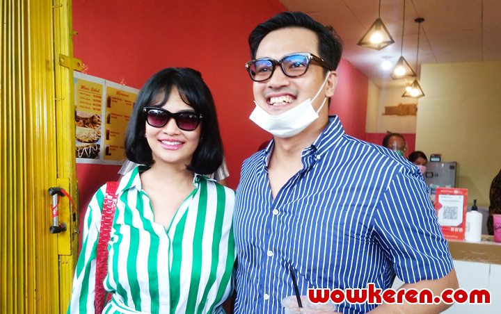 Vanessa Angel dan Suami Buka Bisnis Jualan Kebab