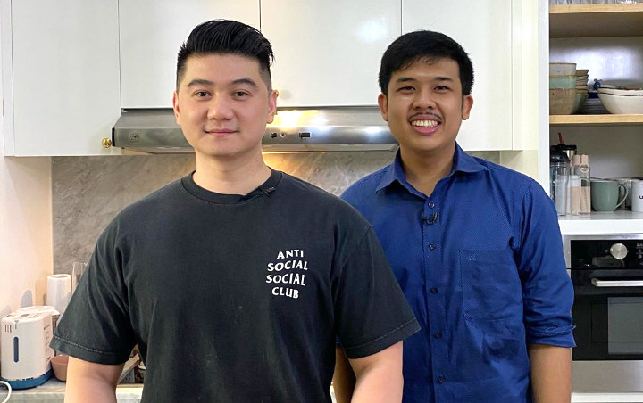 Chef Arnold Bikin Odading Bareng Kakak Jerome Polin, Nasib Ngenes Bikin Ngakak