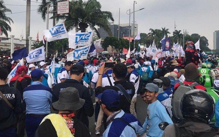 Geruduk DPRD DKI, Para Pekerja Malam Desak PSBB Dicabut