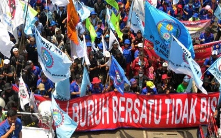 Belasan Buruh Tangerang Reaktif Corona Saat Demo Tolak UU Ciptaker