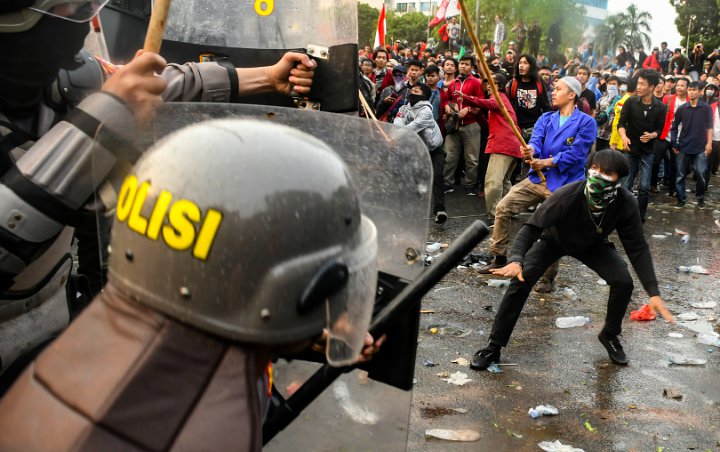 LBH Pers Kutuk Kekerasan Pada Jurnalis Saat Liput Demo Tolak UU Cipta Kerja