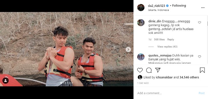 Rizki DA \'Cueki\' Kegalauan Nadya, Asik Pamer Lengan Kekar Sambil Basah-basahan Ramai Dikatai Norak