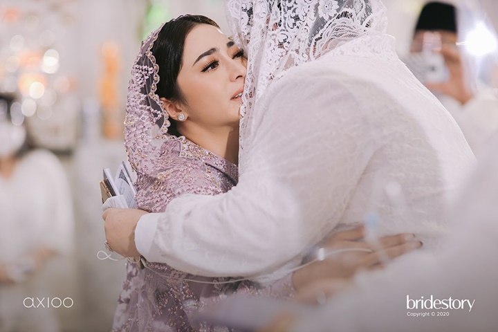 Nikita Willy Meminta Maaf dan Restu