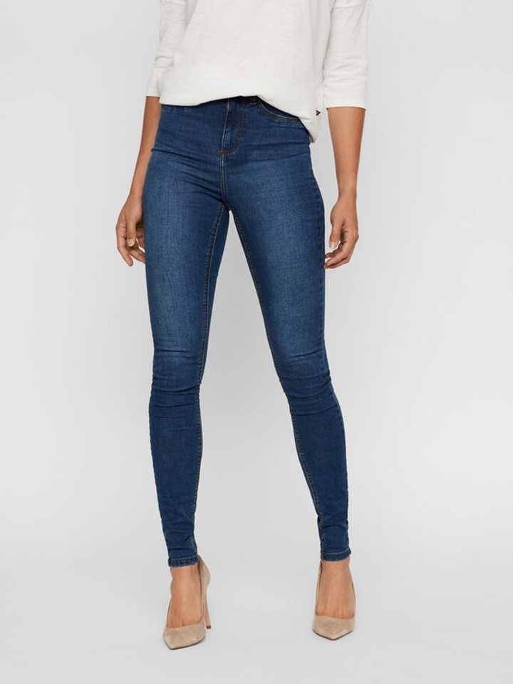 Pilih Sesuai Bentuk Tubuh Ini 8 Jenis  Model Celana Jeans  