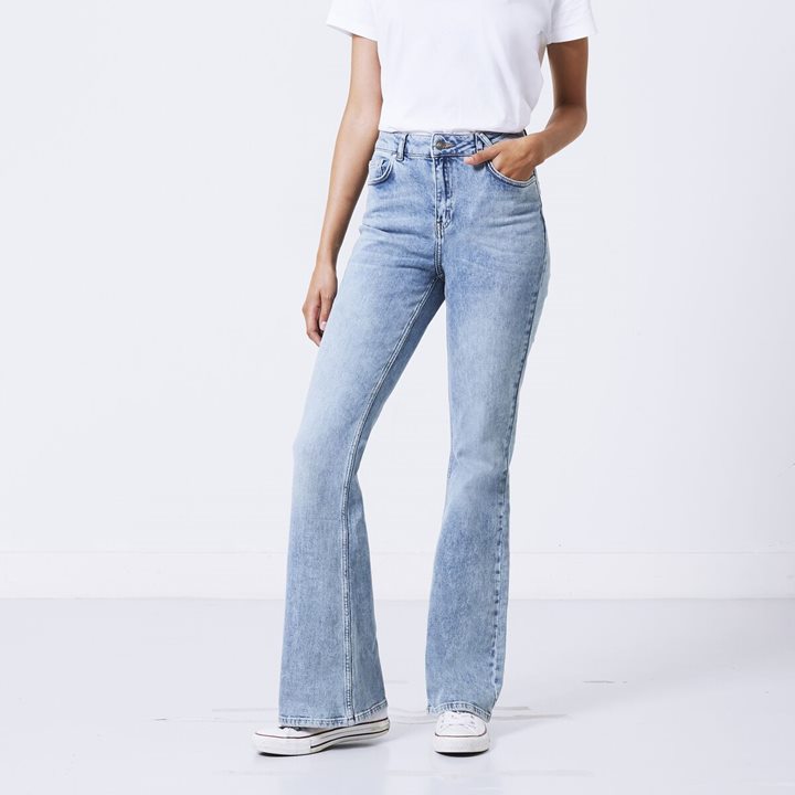 Flared Jeans