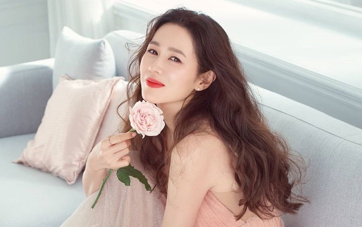 Son Ye Jin Beli Gedung Seharga Ratusan Miliar Setelah Untung Besar dari Penjualan Properti