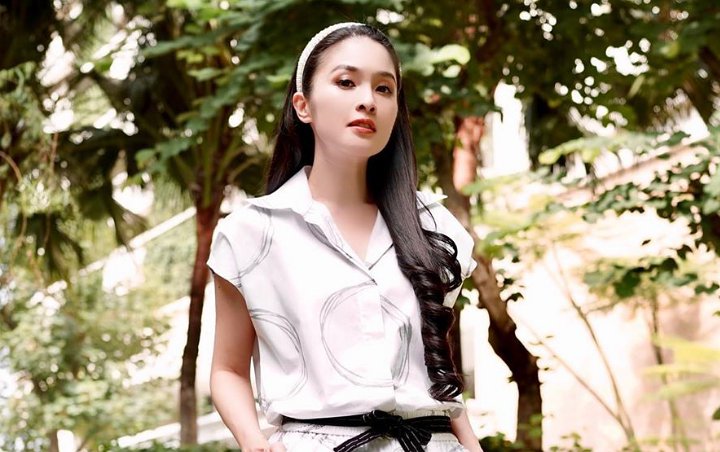 10 Tahun Jadi Sahabat, 'Aib' Sandra Dewi Saat Olahraga Dibongkar Model Cantik Ini