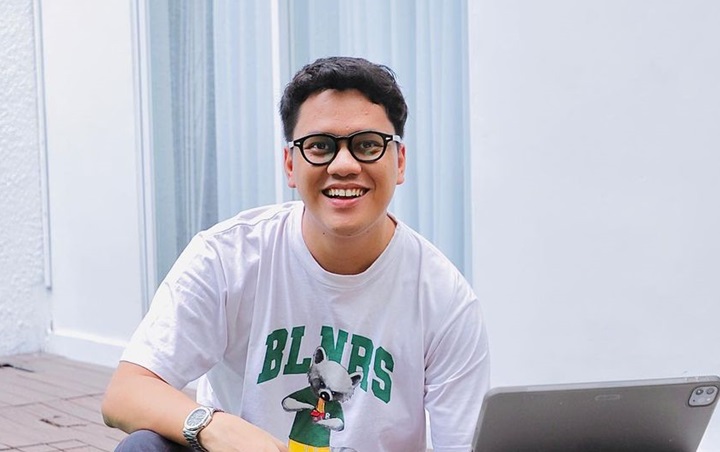 Arief Muhammad Beri Pernyataan Resmi Soal Baliho Viral, Bikin Kesal Sampai Disebut 'S3 Marketing'