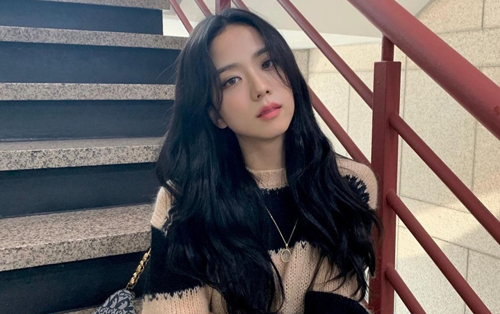 Bodi Oke Jisoo BLACKPINK Kejutkan Netizen, Kurang Di-notice Karena Visual